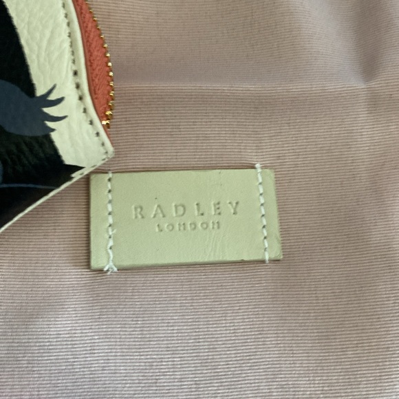 NWT Radley Leather Wallet - Picture 5 of 8